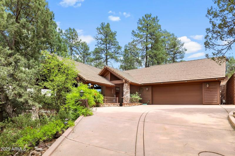 2 Car Garage