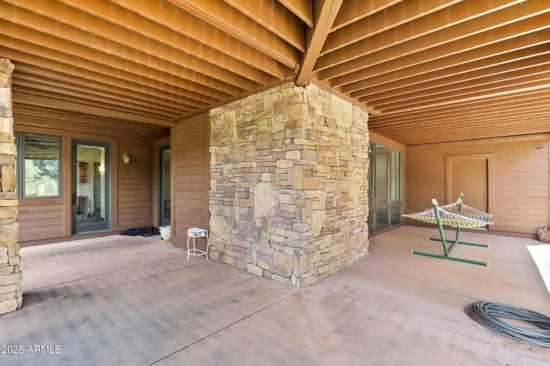 Covered Patio (2)