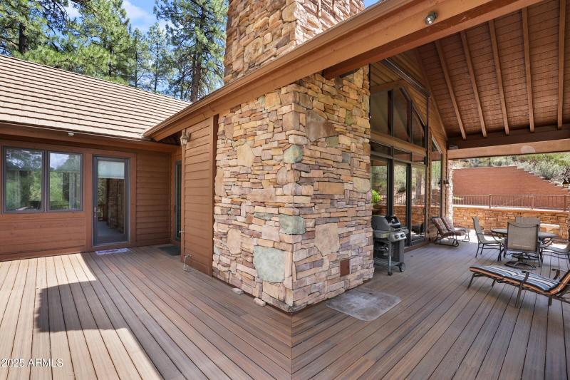 Wrap Around Deck