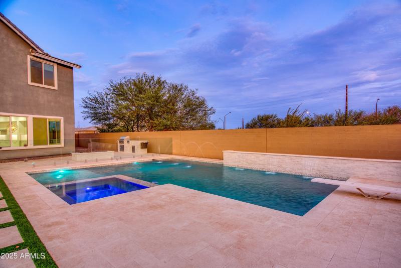 03-3150 S Quinn Ave-3