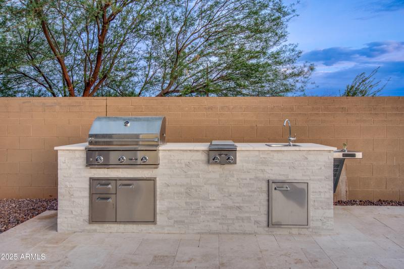 08-3150 S Quinn Ave-8