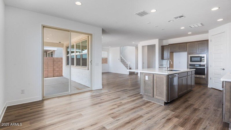 hj-az-phoenix-combs-ranch-discovery-sien