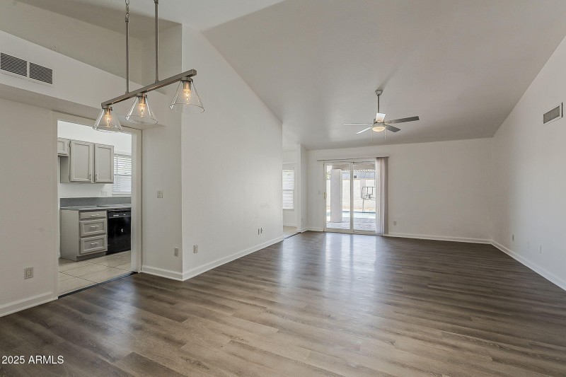 9-web-or-mls-Wescott-9