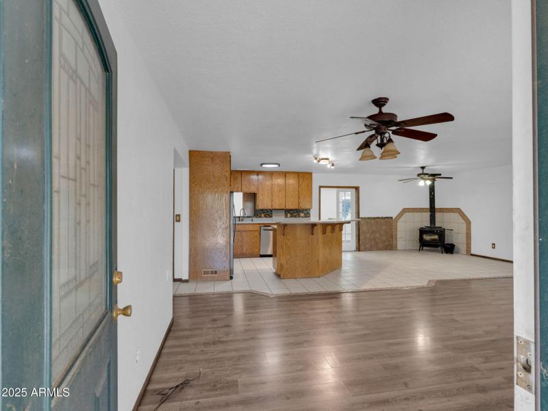 7-web-or-mls-TimberCreekImagery-7