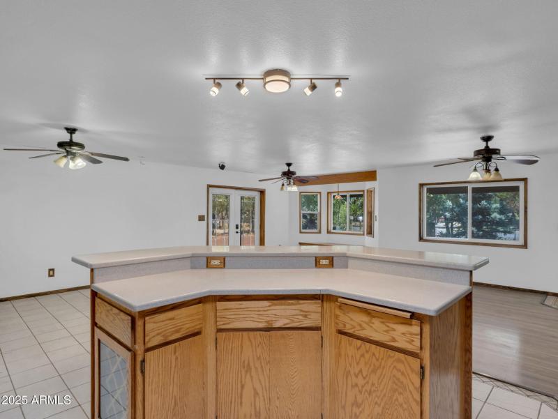 14-web-or-mls-TimberCreekImagery-14