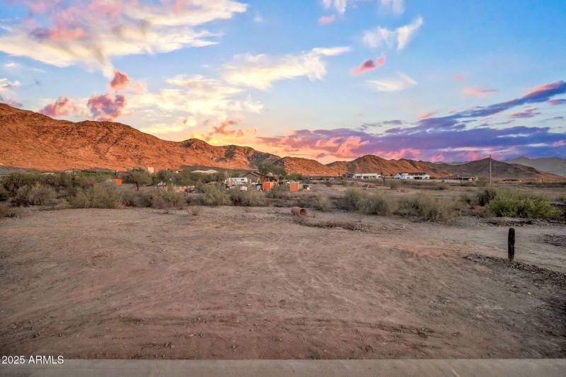 3835 W Fox Rd Sunsets-12