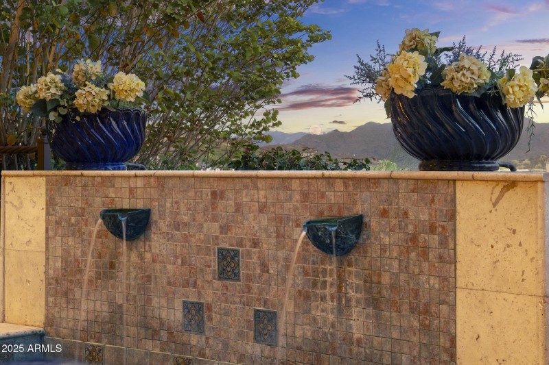 056_Water Feature Twilight