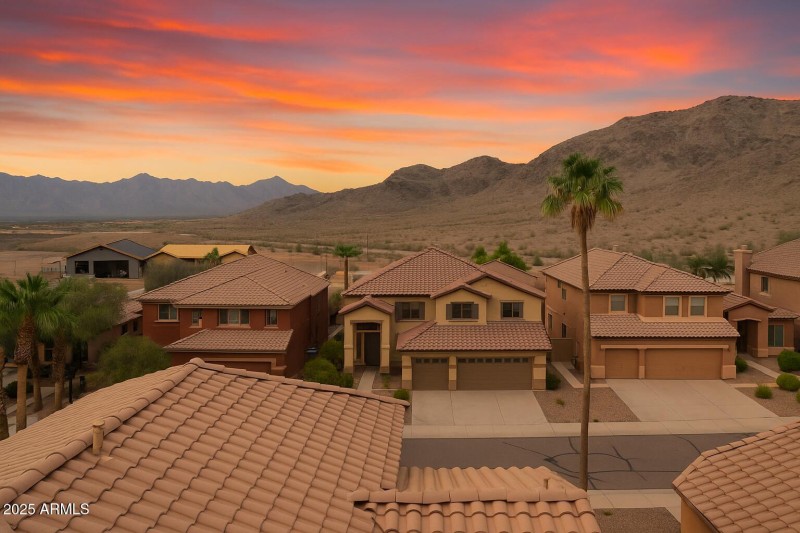 AZ skys sunset mountain views from roof