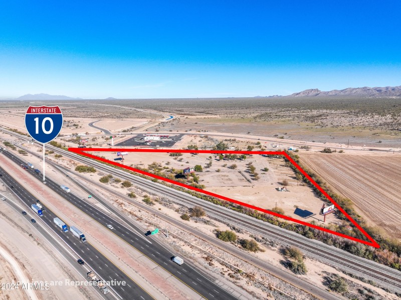 Triangle property tangerine-5