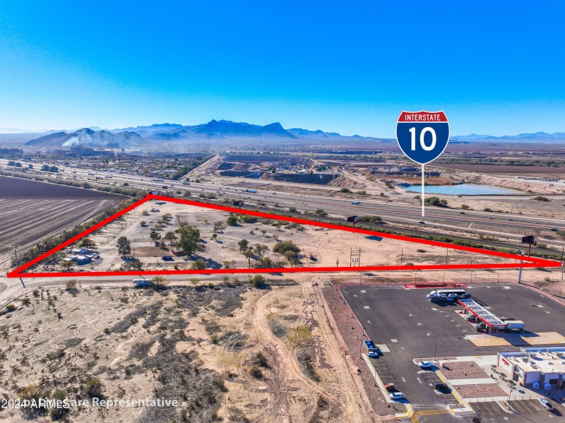 Triangle property tangerine-2