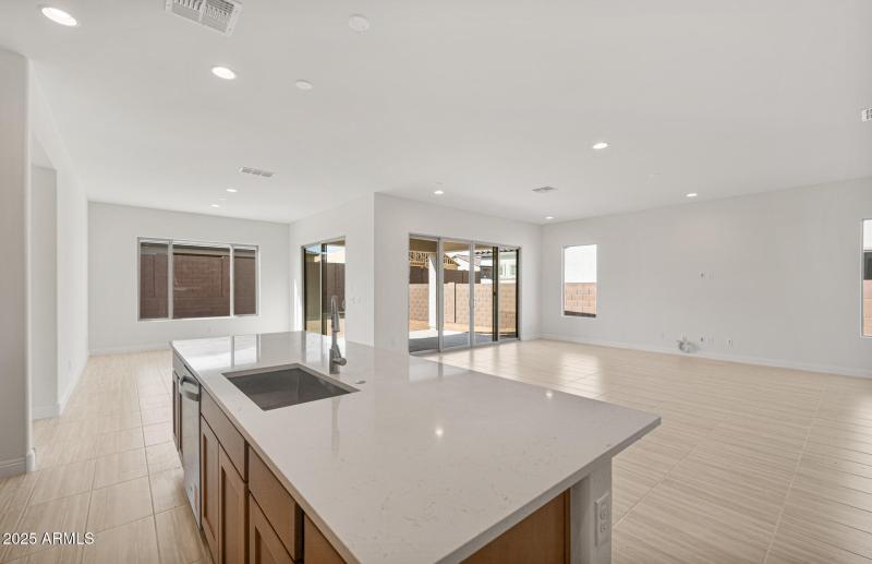 Kitchen/Cafe/Gathering Room