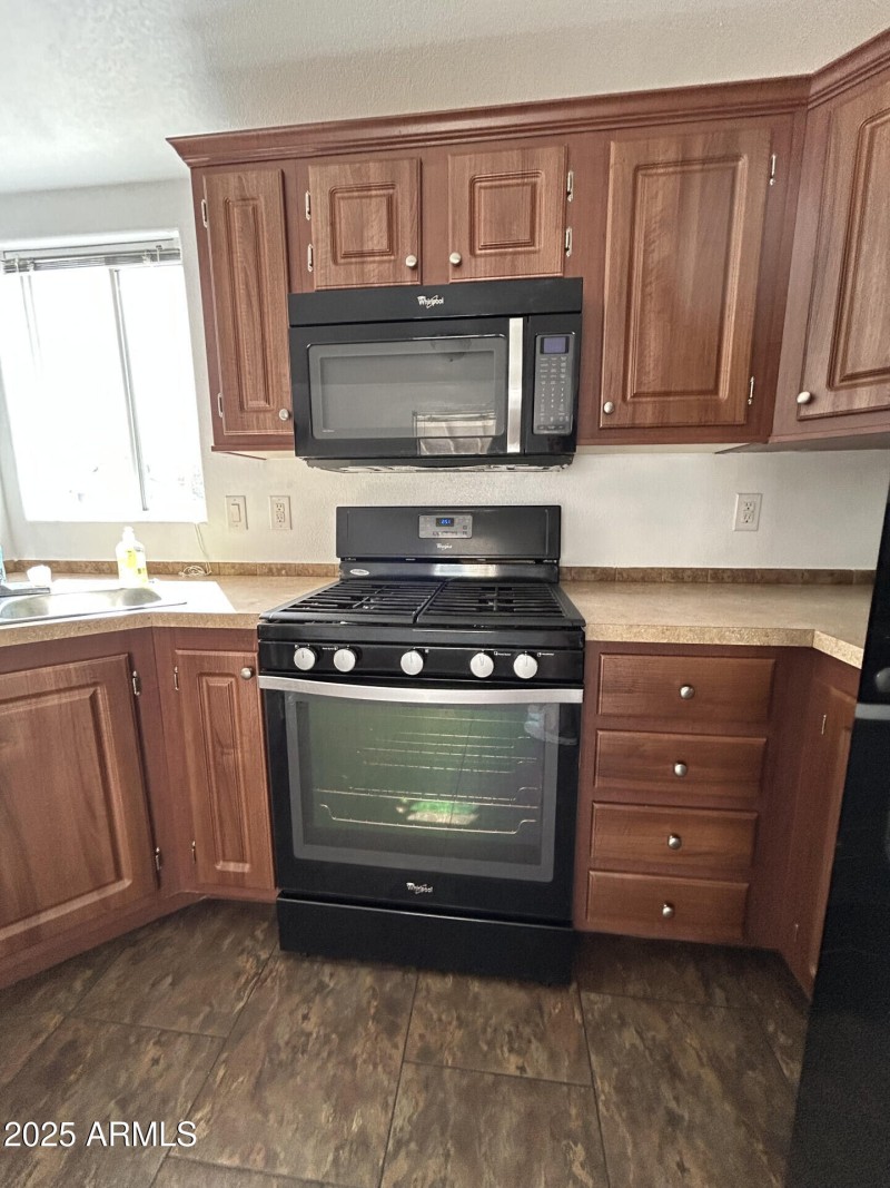 1487WHorseshoeBendDr_59809_15