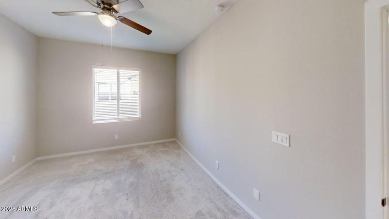 746-east-doral-avenue-bedroom