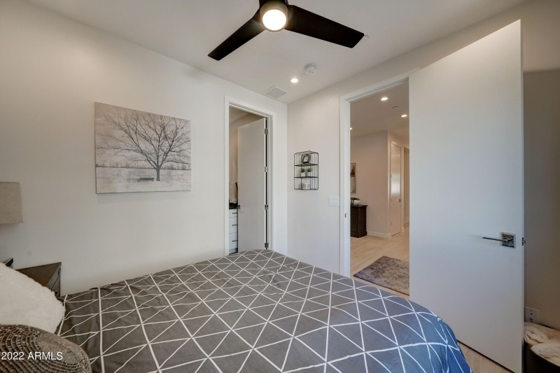 6500 E Camelback Rd, 1006-18