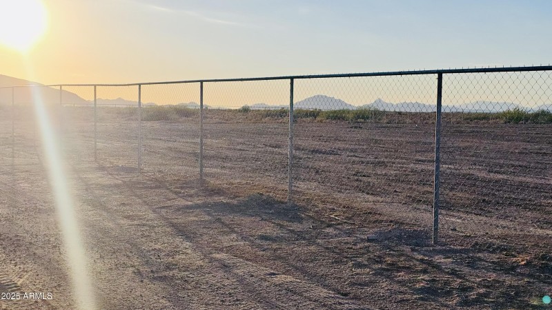 2BA35FDD-F8AD-4ED4-9C3A-BC25AF7429C0_1_2