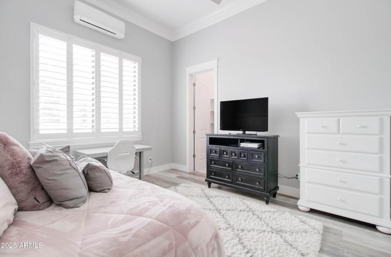 21915 S Reina Dr-112