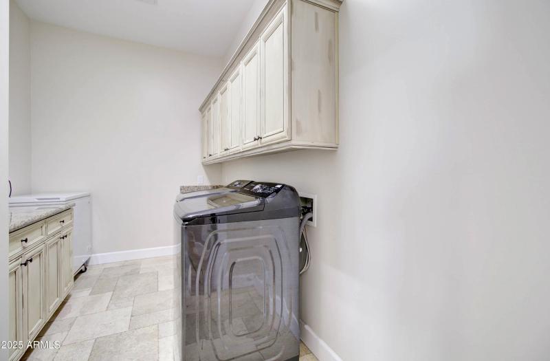 21915 S Reina Dr-115