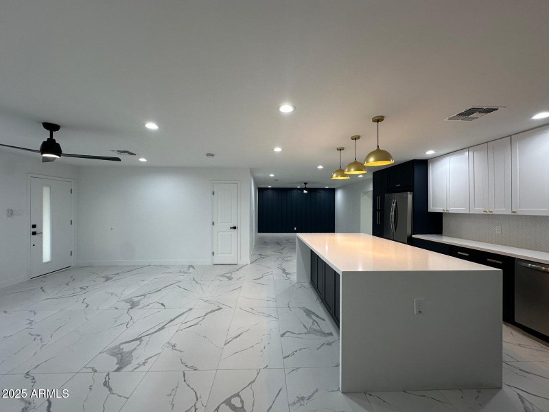 792bc007-422c-490f-9e8a-8bdf1db0c5ab