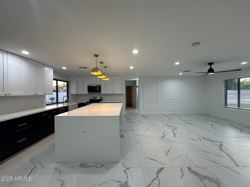 eba15ccb-2ed9-496a-8f65-39a72bab7a7a