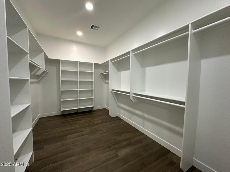 4c94ce8e-f2f8-4b19-bbe6-88a2afab58ac