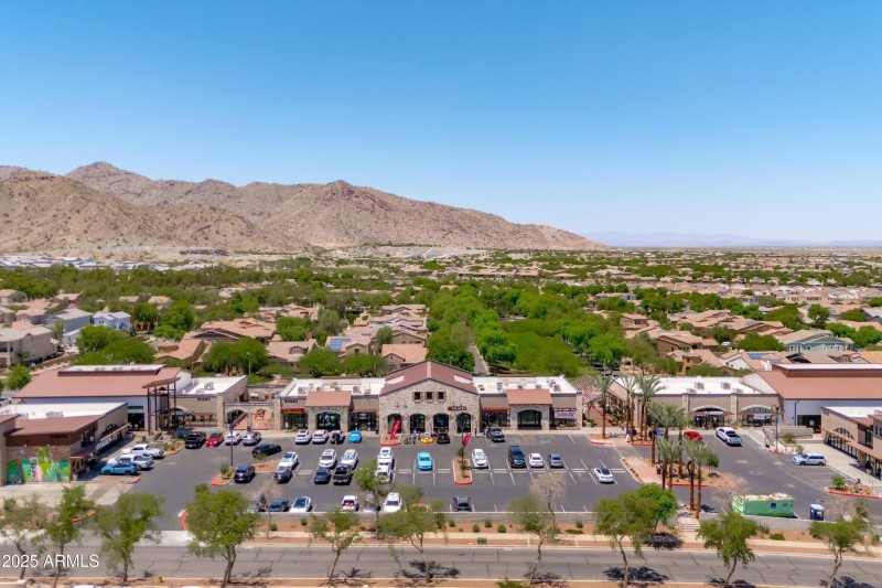 Sunrise Market at Verrado