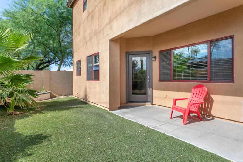 29_3345_E_Pinchot_Ave_Unit_7__29