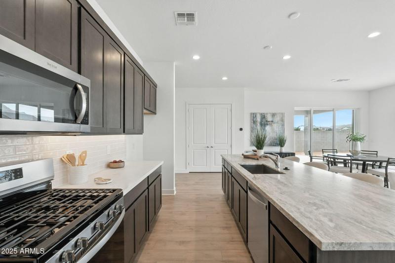 19-web-or-mls-Tin-19