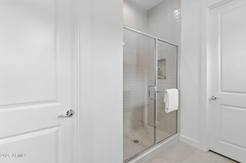 45-web-or-mls-Tin-45