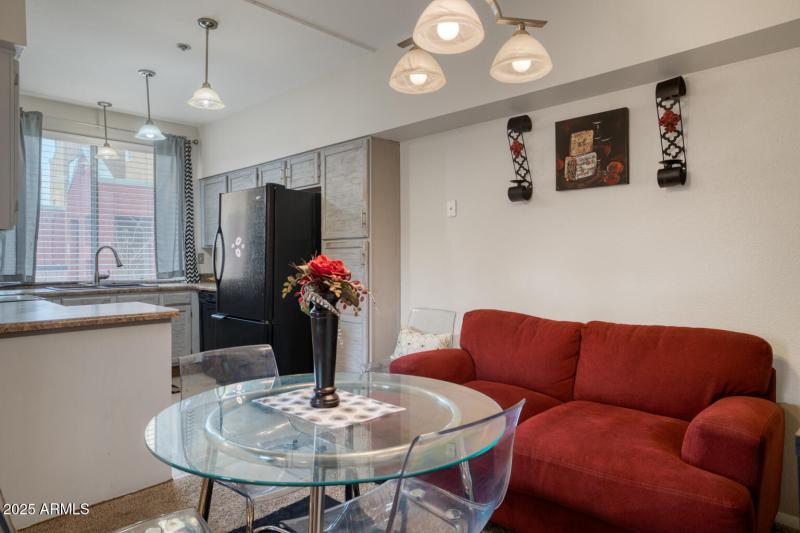 154 W 5th St #133 - 215