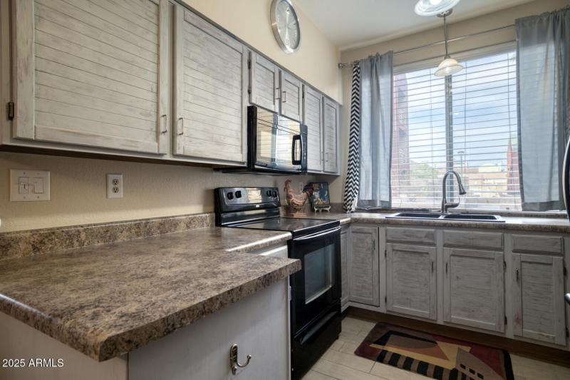 154 W 5th St #133 - 227