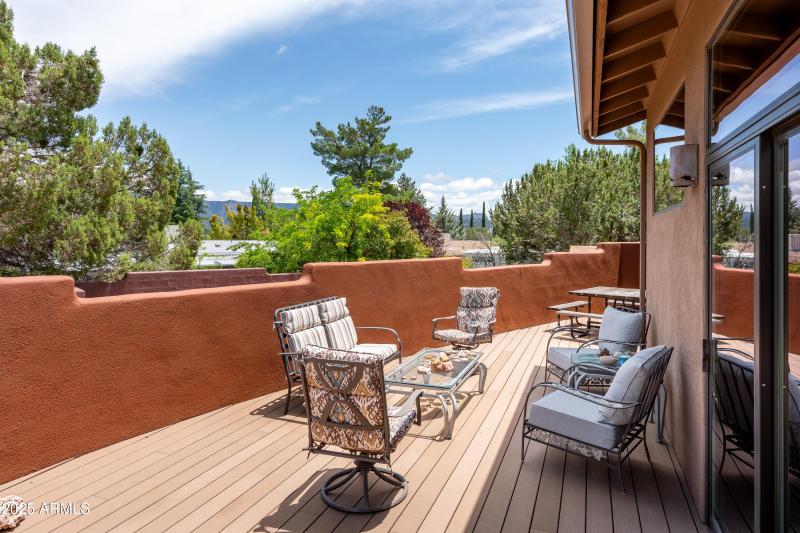 Outdoor Entertaining