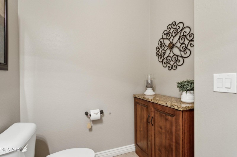 30-web-or-mls-10062-w-redbird-rd