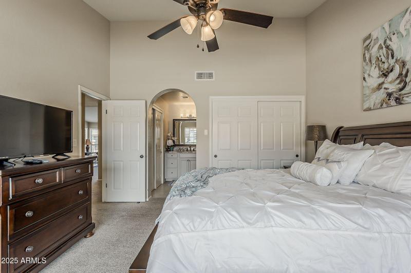 24-web-or-mls-Mountain View-24