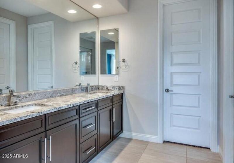 20210819213254260972000000-o