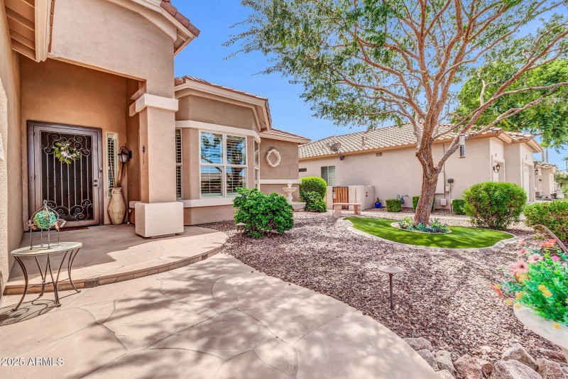 3829 E Peach Tree Dr-3