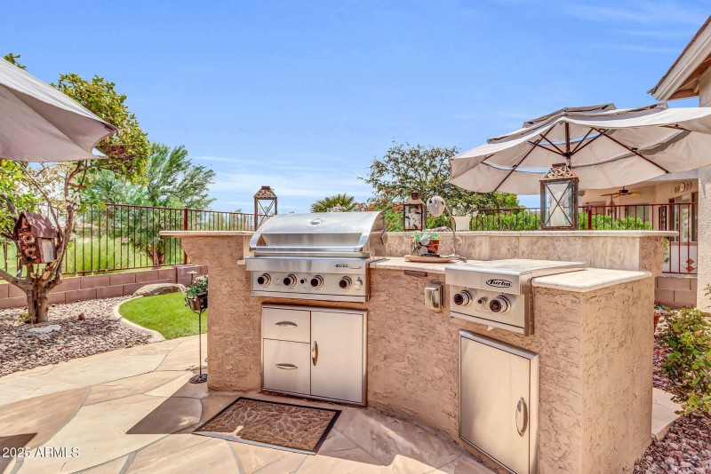 3829 E Peach Tree Dr-49