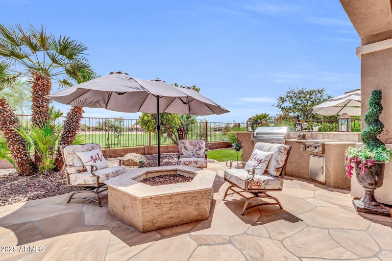 3829 E Peach Tree Dr-50