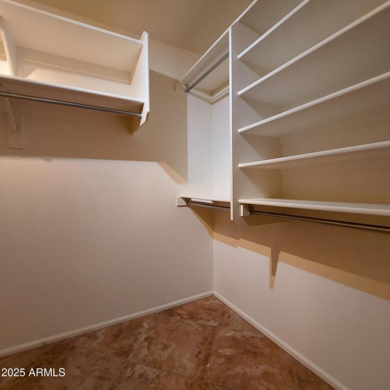 11219W.VernonAvePics26