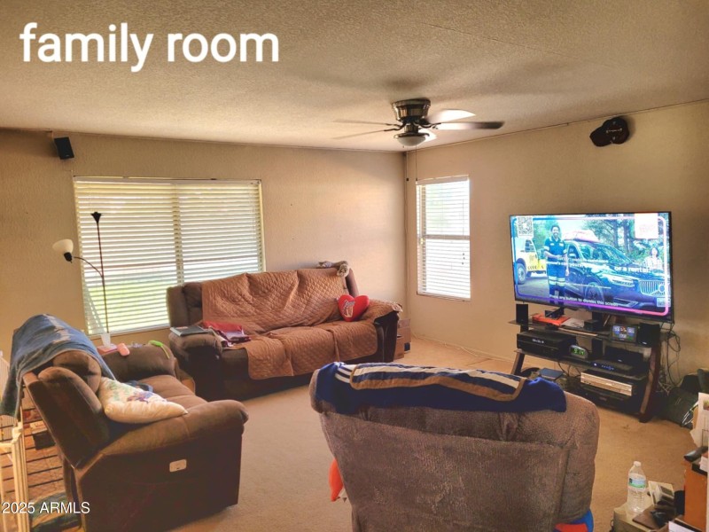 8) 61760-68a35dc1318f7