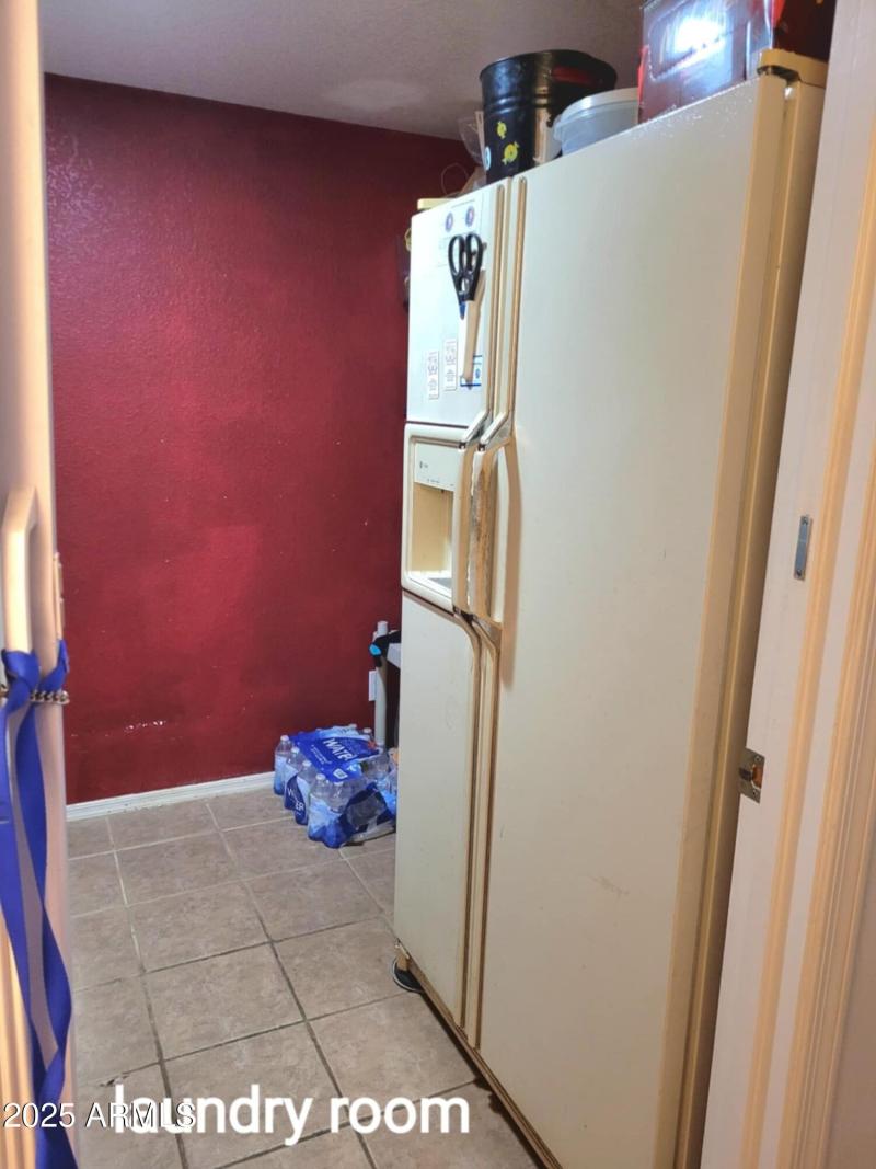 27) 61760-68a35dc4a6102