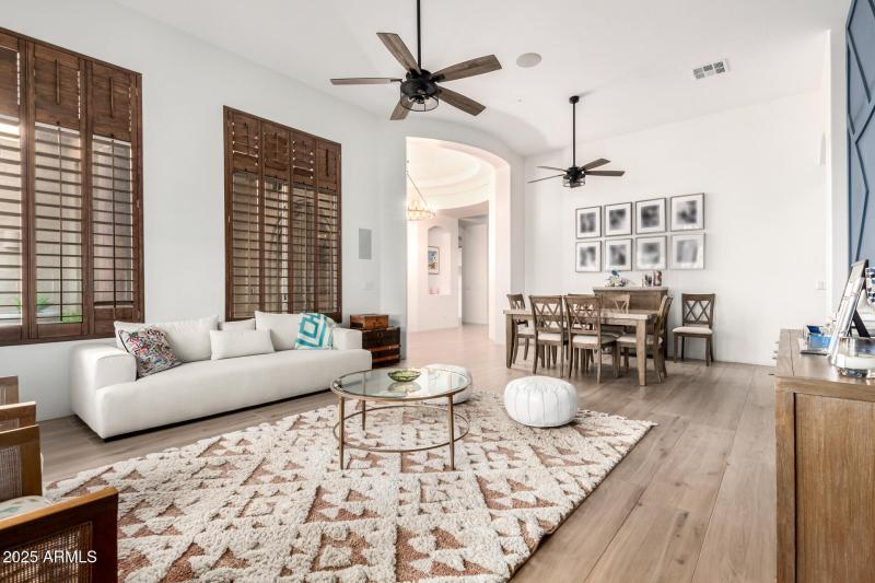 Formal Living Rm & Dining