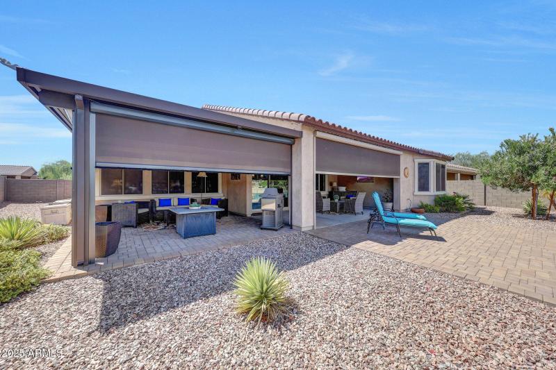 Mechanical Sun Shades