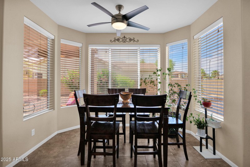 339 Horseshoe - 16Dining Room
