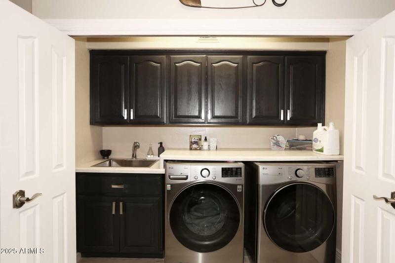 Laundry Room2