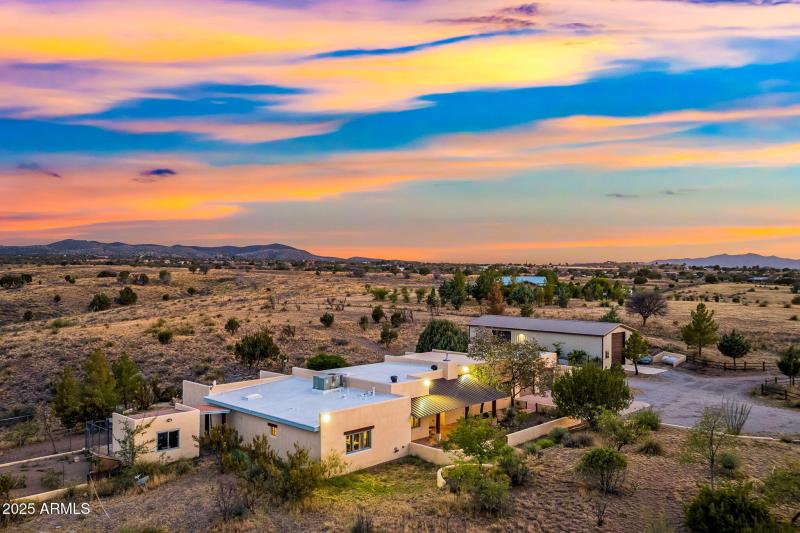 7-web-or-mls-1 Pinto Trail - MLS Images