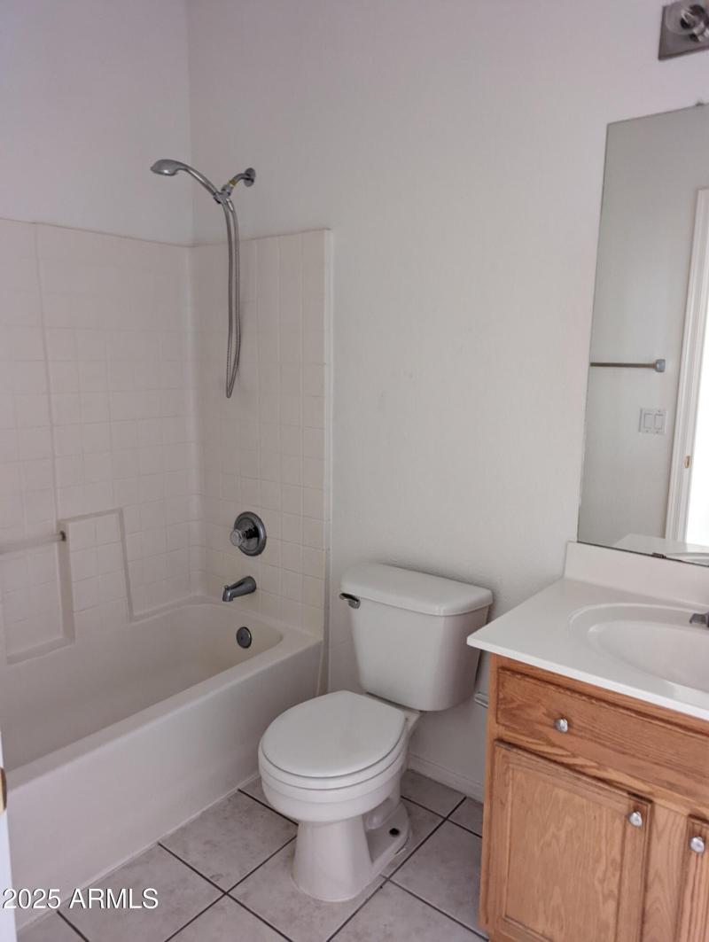 PXL_20220425_235511411