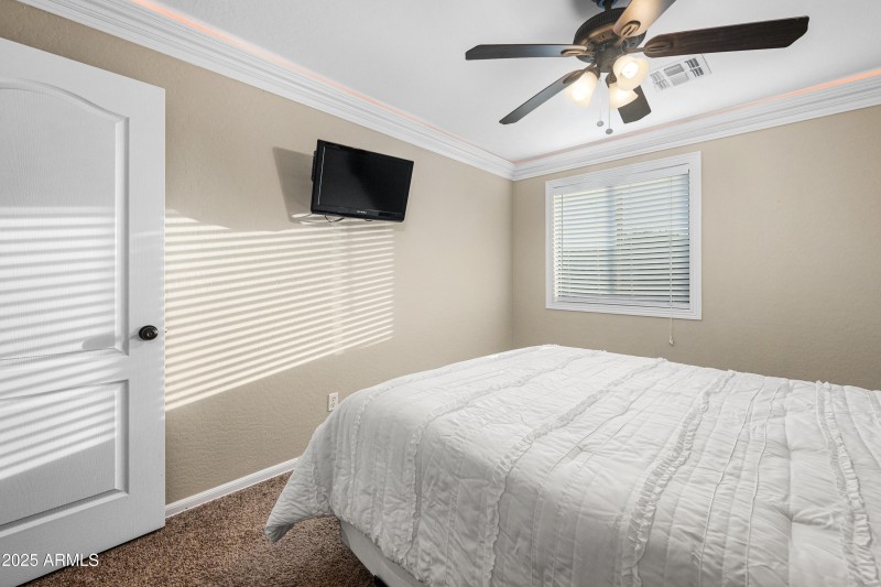 10318-E-Trailhead-Court-39