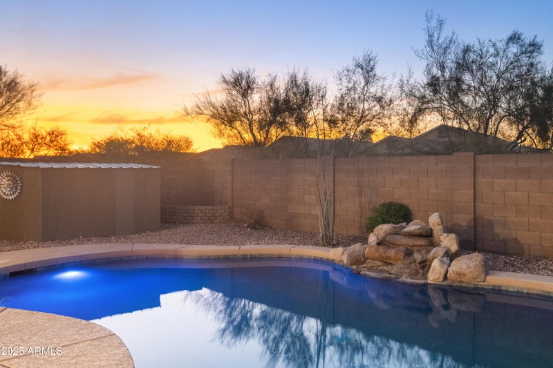 10318-E-Trailhead-Court-59