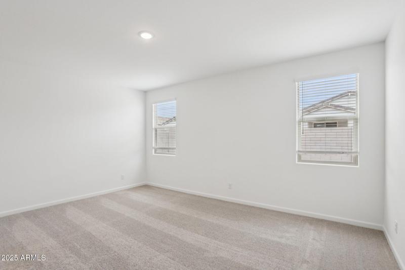 17-web-or-mls-La Senda Dr W-S2008-017