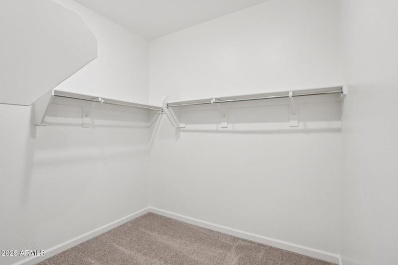 28-web-or-mls-La Senda Dr W-S2008-028